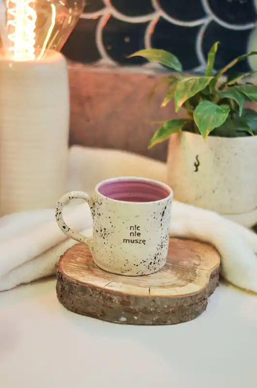 Ceramiczny Kubek 250 ml "nic nie muszę" Łatwy zwrot