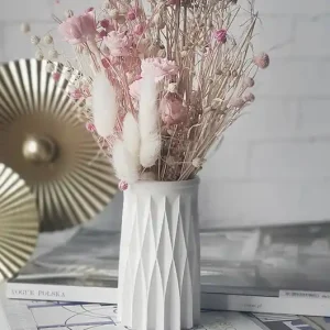 Mały wazon na kwiaty white Taniej