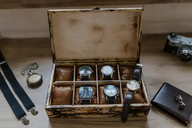Oferta limitowana Drewniane pudełko na zegarki