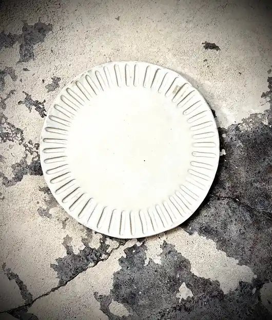 Taniej Luuv - talerz duży średnica 23,5 cm