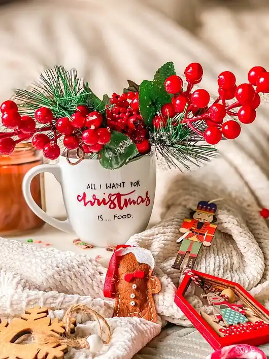 Kubek ALL I WANT FOR CHRISTMAS IS FOOD Nowość