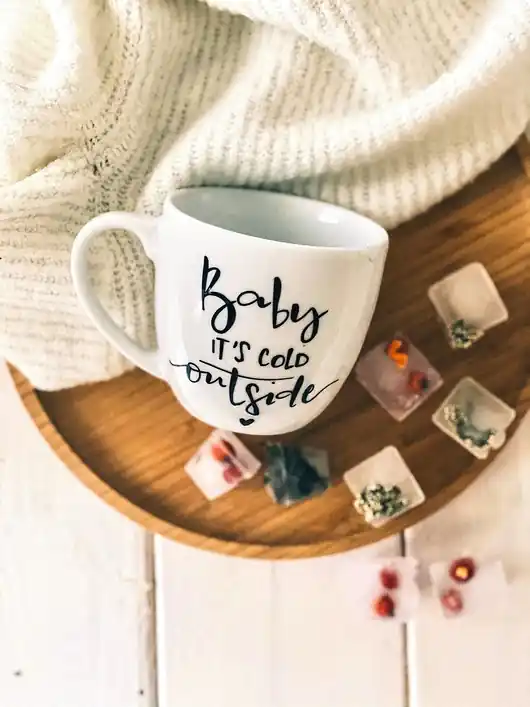 Kubek BABY IT‘S COLD OUTSIDE Kup teraz
