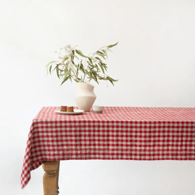 Lniany obrus 140x140 cm Red Gingham – Linen Tales Bonami Szybka wysyłka