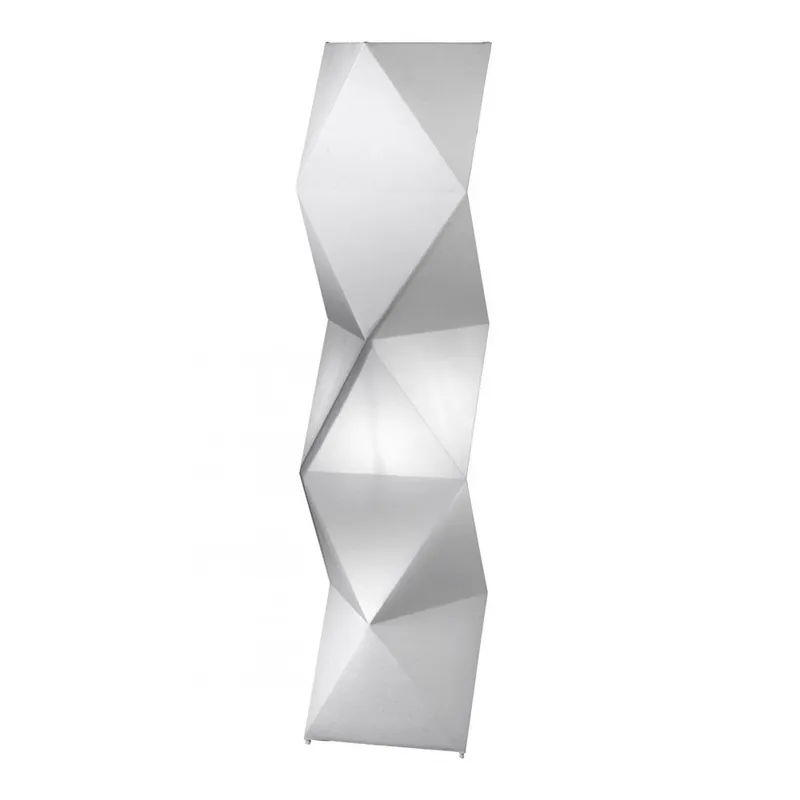 Darmowy zwrot Lampa stojąca Geometric Bonami