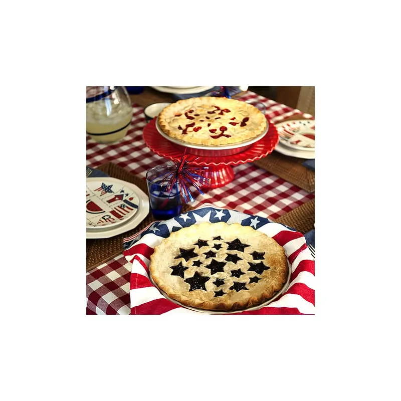 Dwustronna forma do wykrajania Nordic Ware Stars And Cherries Bonami Bezpieczna płatność
