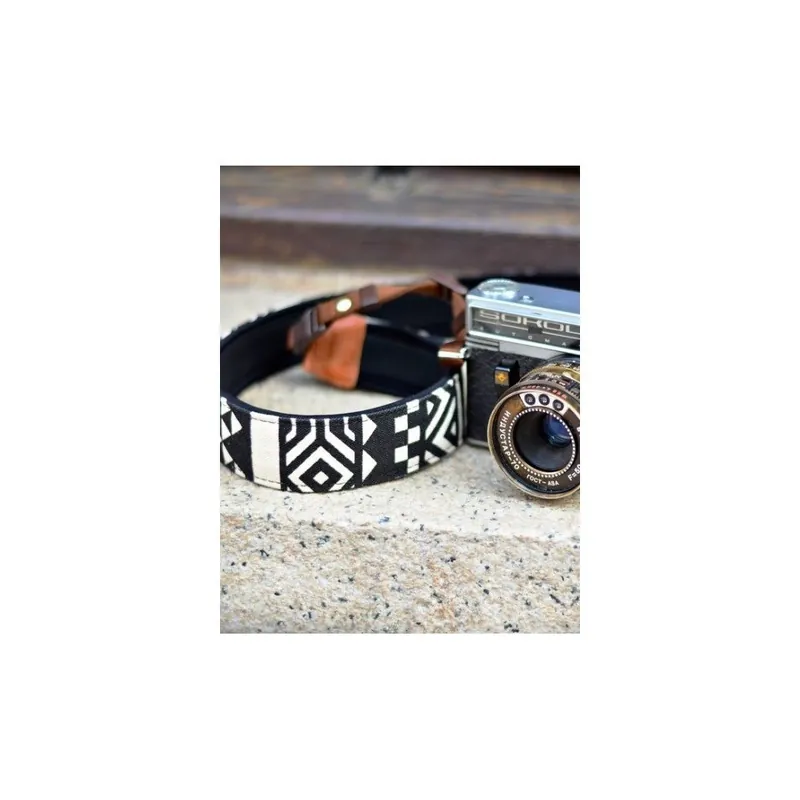 Oferta limitowana Pasek do aparatu Geometric Black Bonami