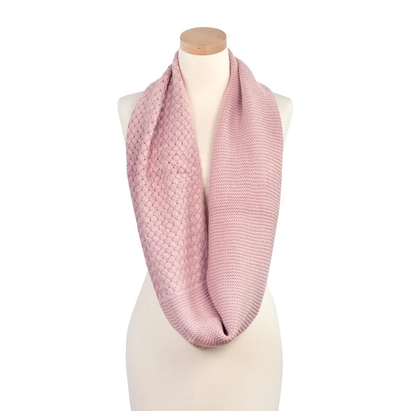 Tani Szalik Romantic Pink Bonami
