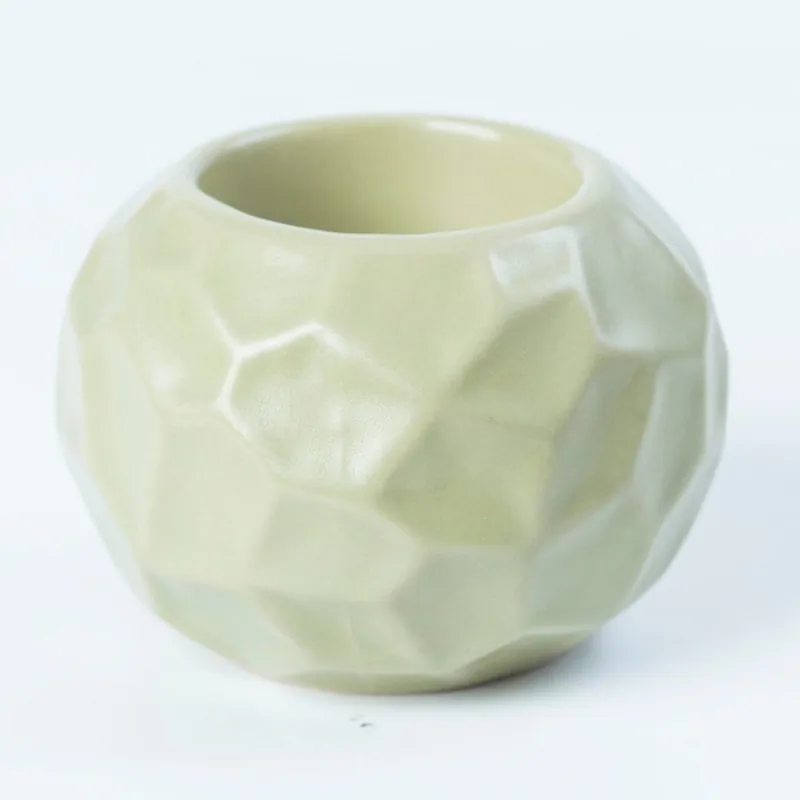 Tani Zielony świecznik ceramiczny Speedtsberg Sira Bonami