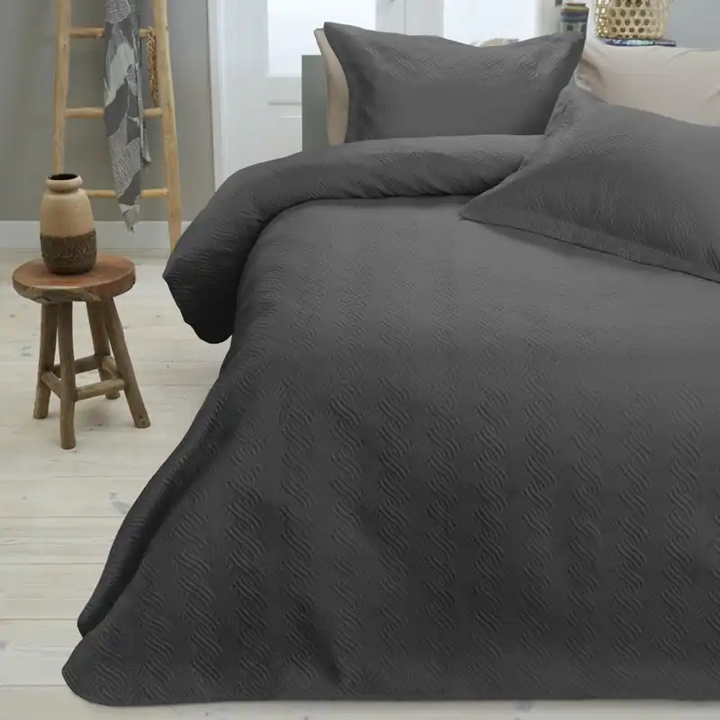 Ciemna narzuta dwuosobowa z 2 poszewkami na poduszki Sleeptime Wave, 260x250 cm Bonami Oferta